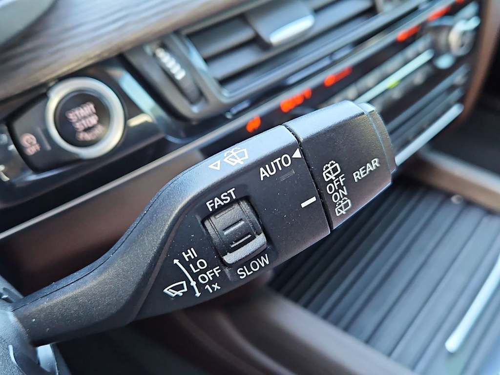 Thumbnail: 2015 BMW X5 - 32