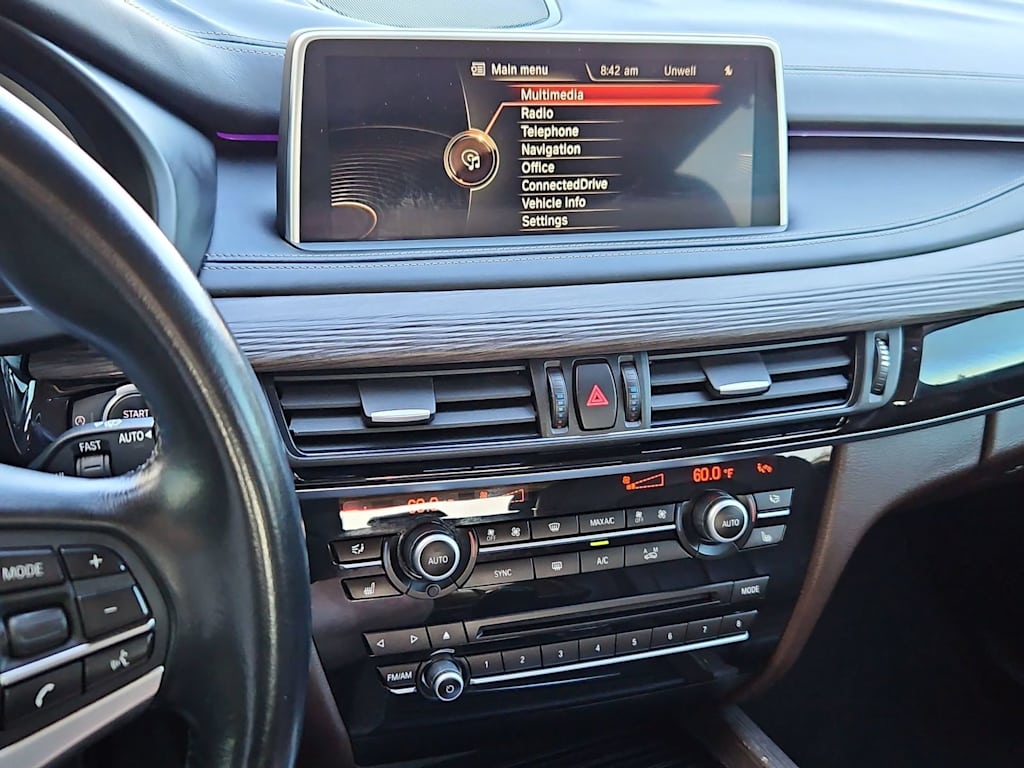 Thumbnail: 2015 BMW X5 - 15