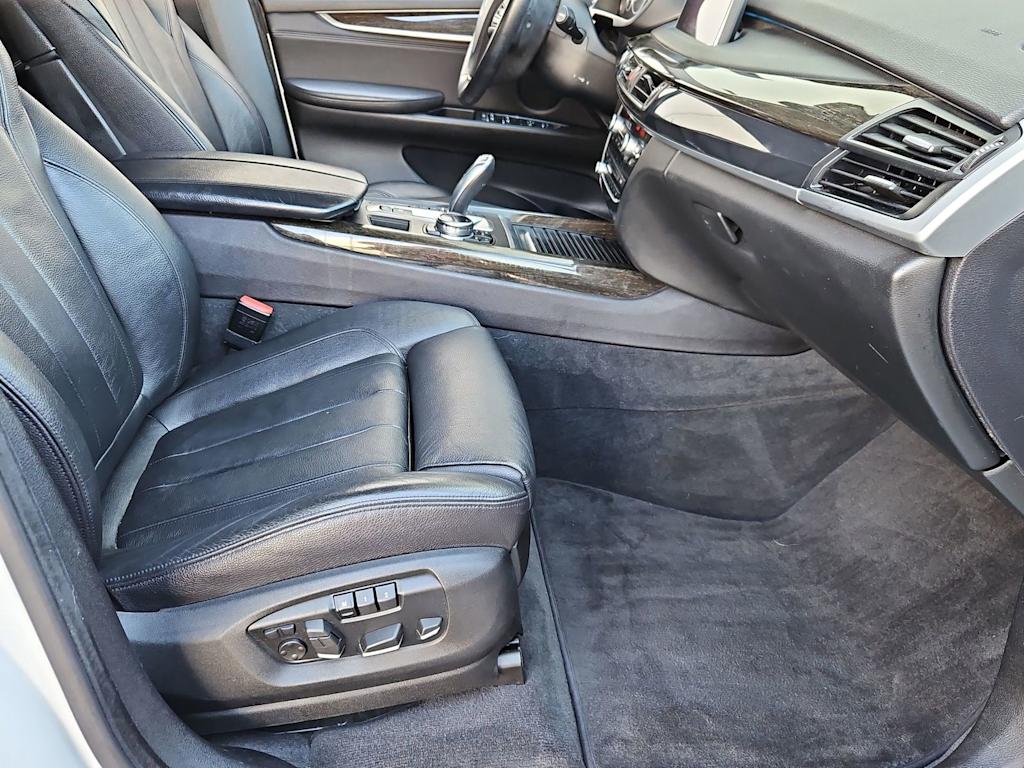 Thumbnail: 2014 BMW X5 - 12