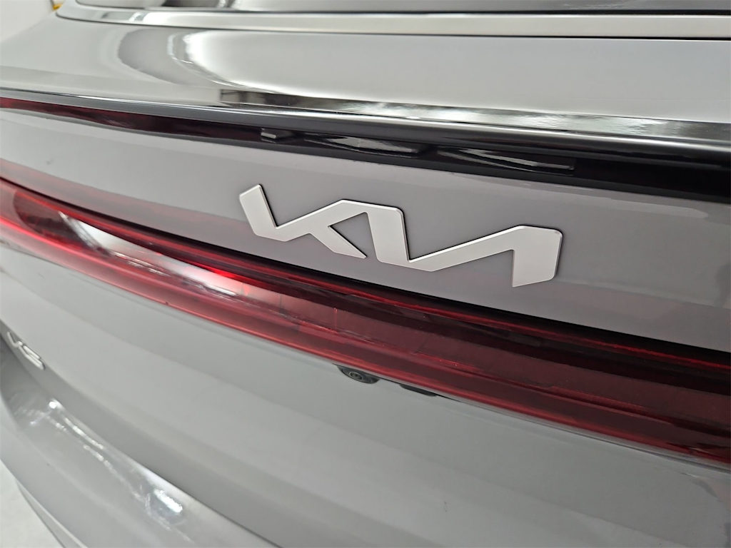 Thumbnail: 2023 Kia K5 - 7