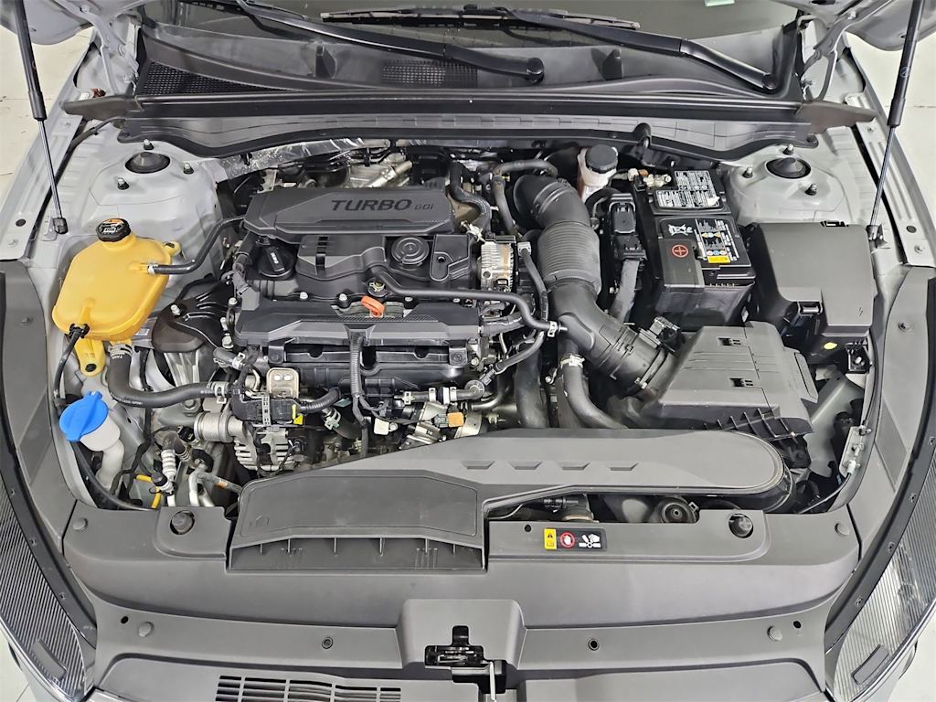 Thumbnail: 2023 Kia K5 - 9