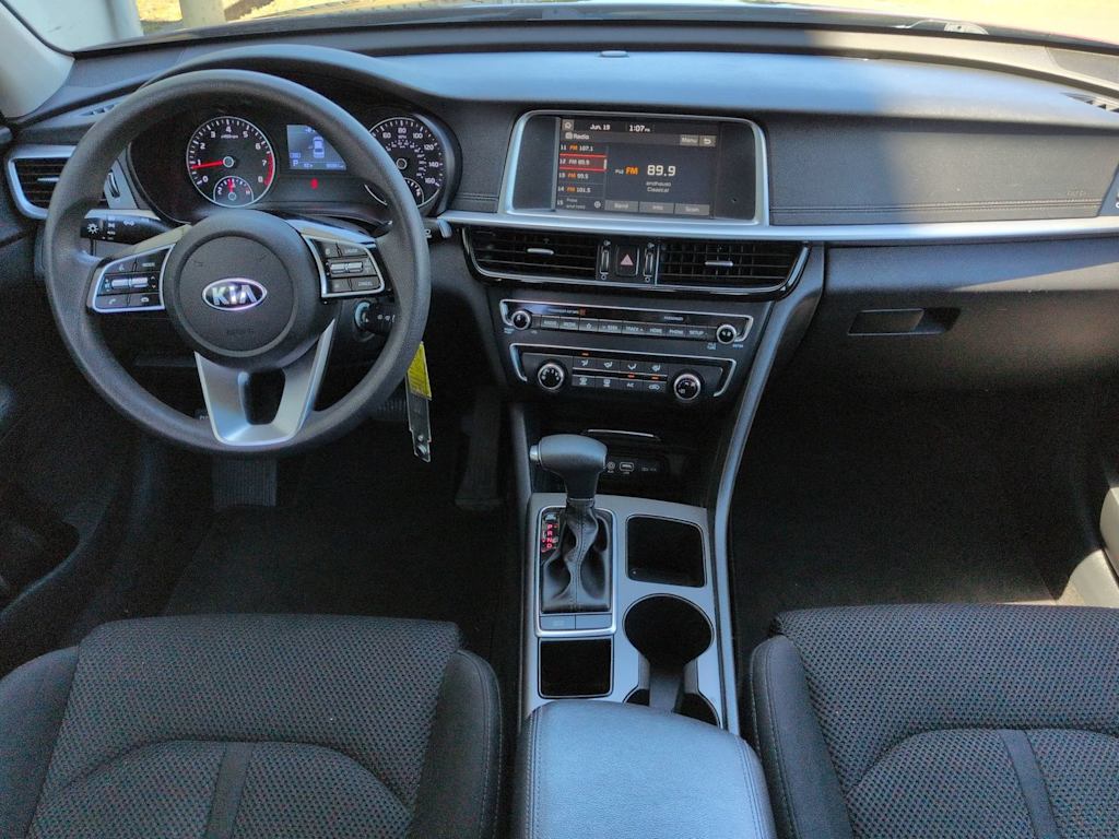 Thumbnail: 2020 Kia Optima - 10