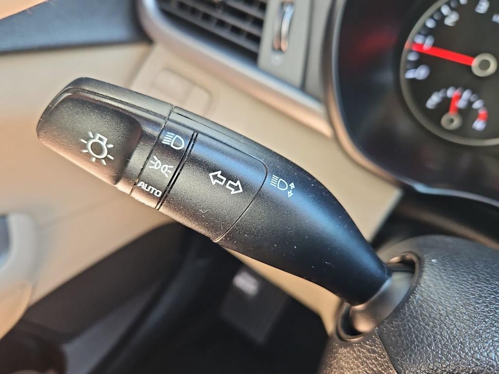 Thumbnail: 2016 Kia Optima - 32
