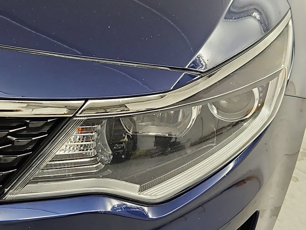 Thumbnail: 2016 Kia Optima - 24