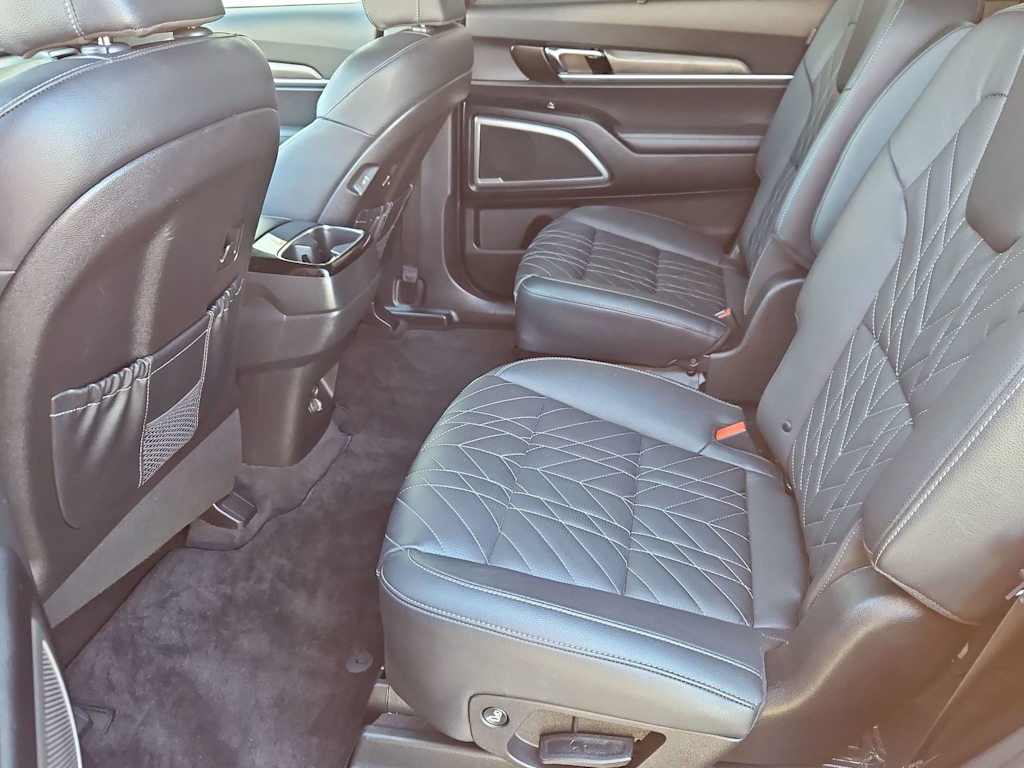 Thumbnail: 2023 Kia Telluride - 13