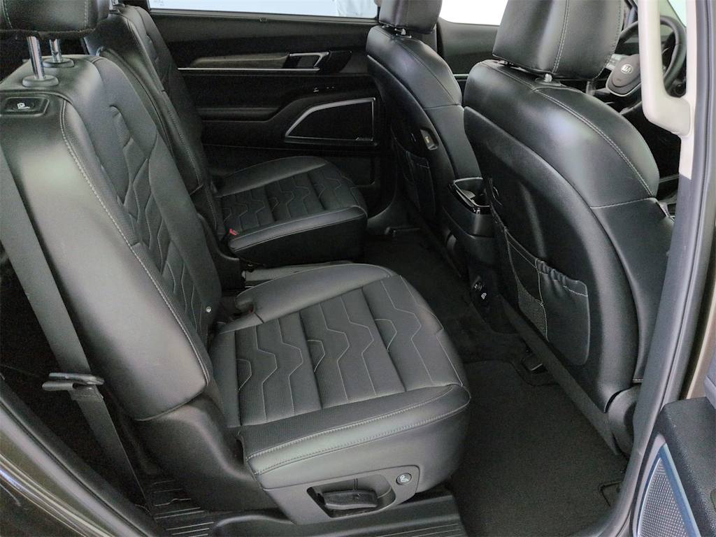 Thumbnail: 2021 Kia Telluride - 29