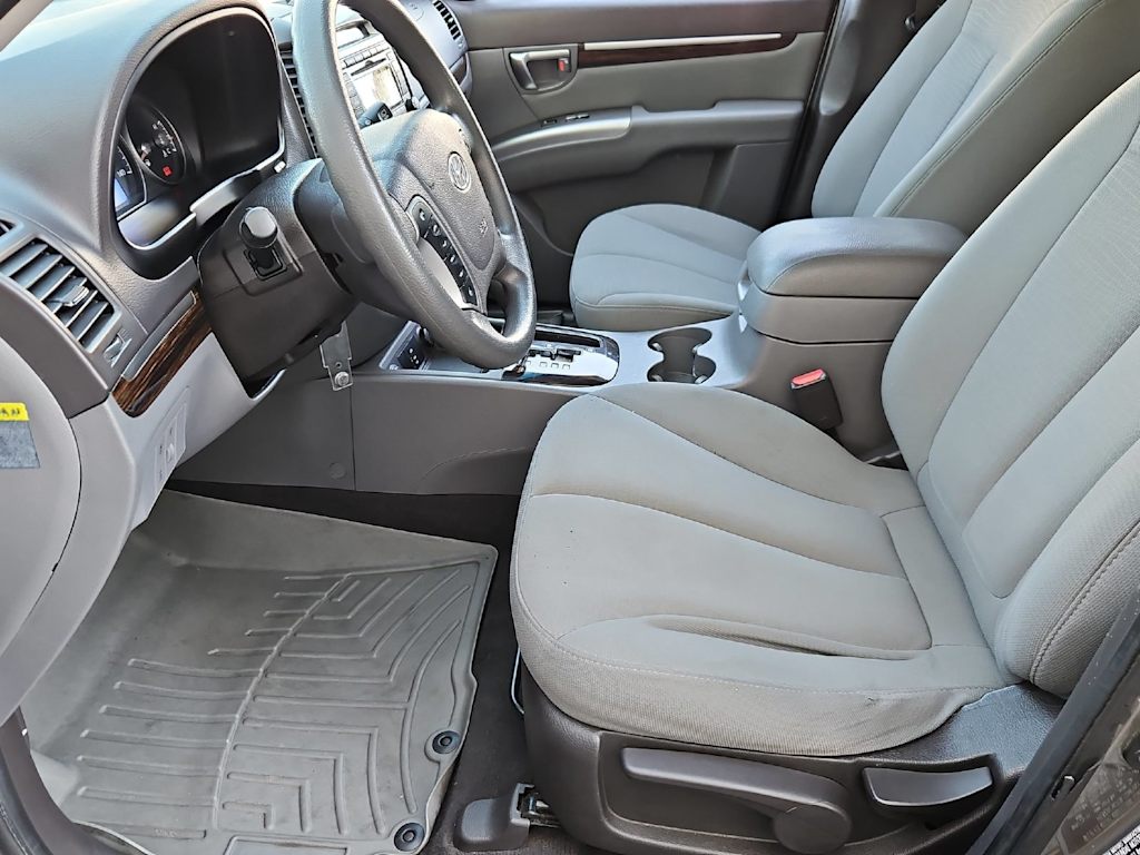 Thumbnail: 2011 Hyundai Santa Fe - 11