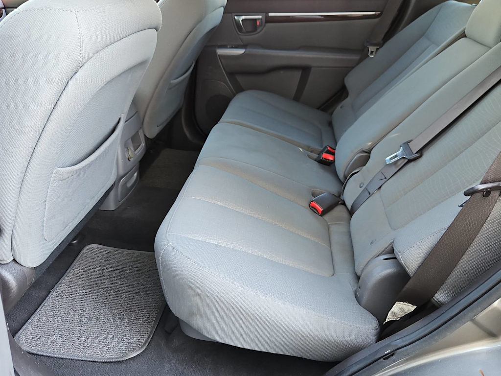 Thumbnail: 2011 Hyundai Santa Fe - 27