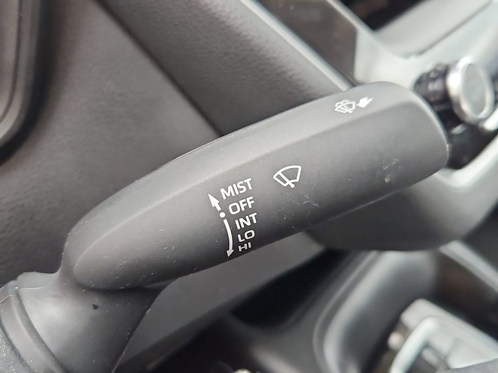 Thumbnail: 2024 Toyota Corolla - 31