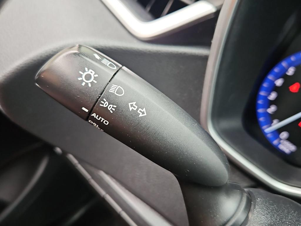 Thumbnail: 2020 Toyota Corolla - 32