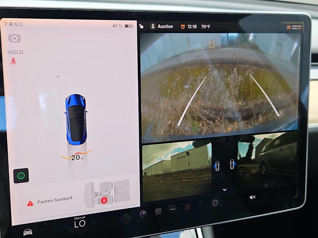 Thumbnail: 2018 Tesla Model 3 - 31