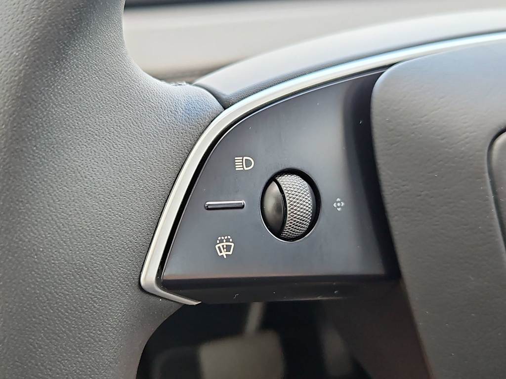 Thumbnail: 2026 Tesla Model Y - 30