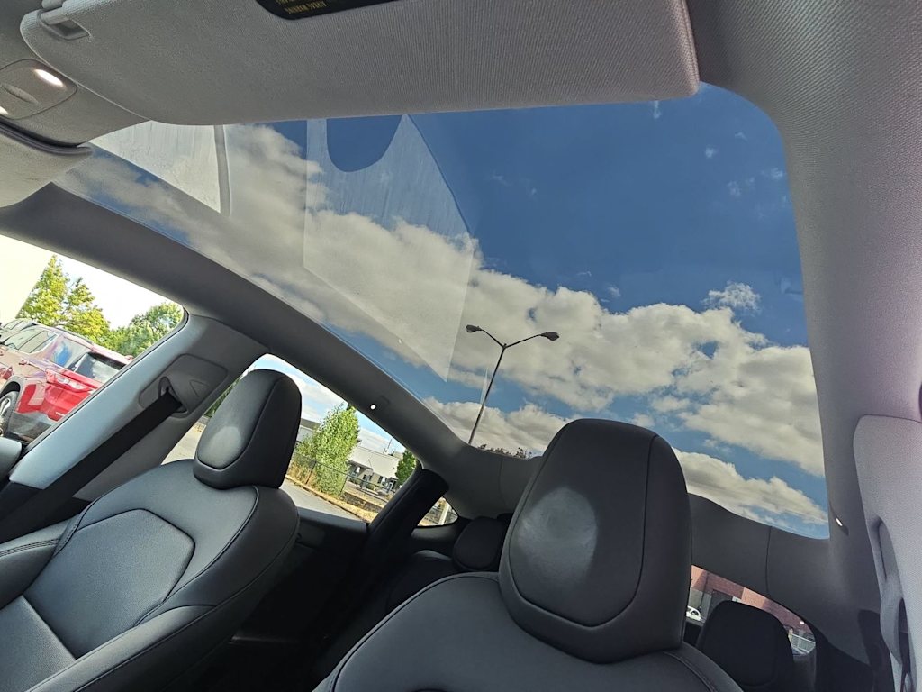 Thumbnail: 2026 Tesla Model Y - 25