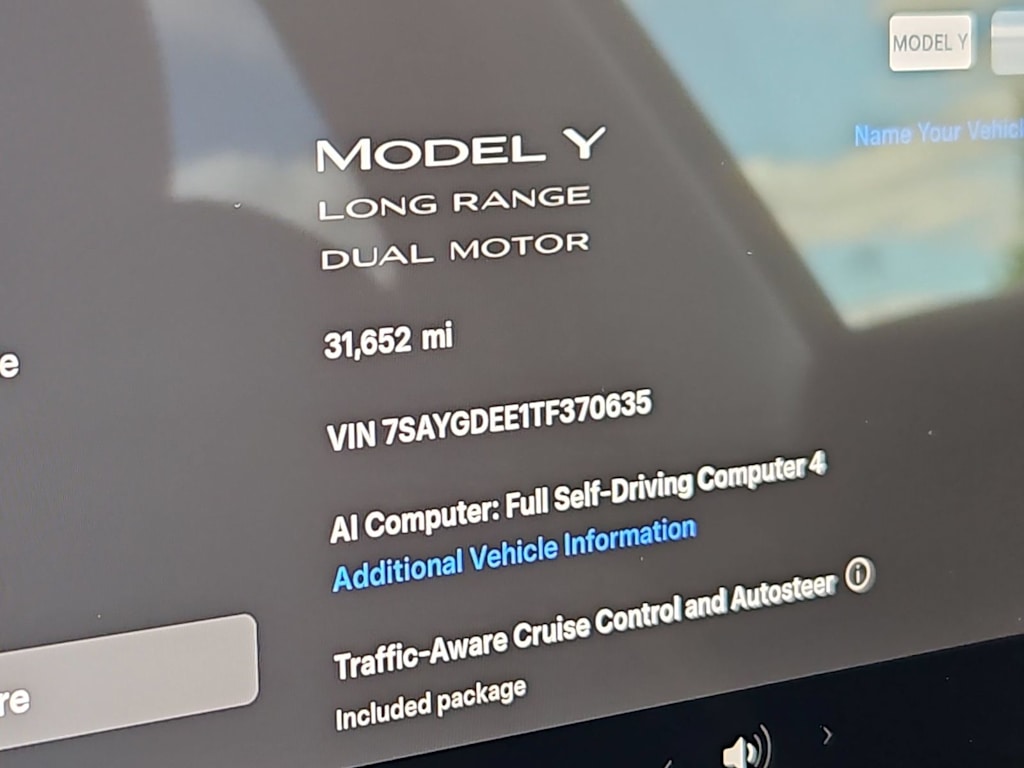 Thumbnail: 2026 Tesla Model Y - 15
