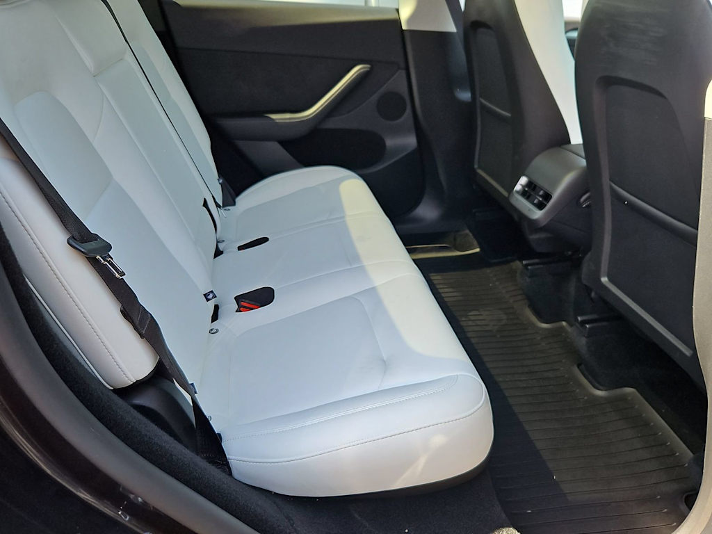 Thumbnail: 2025 Tesla Model Y - 11
