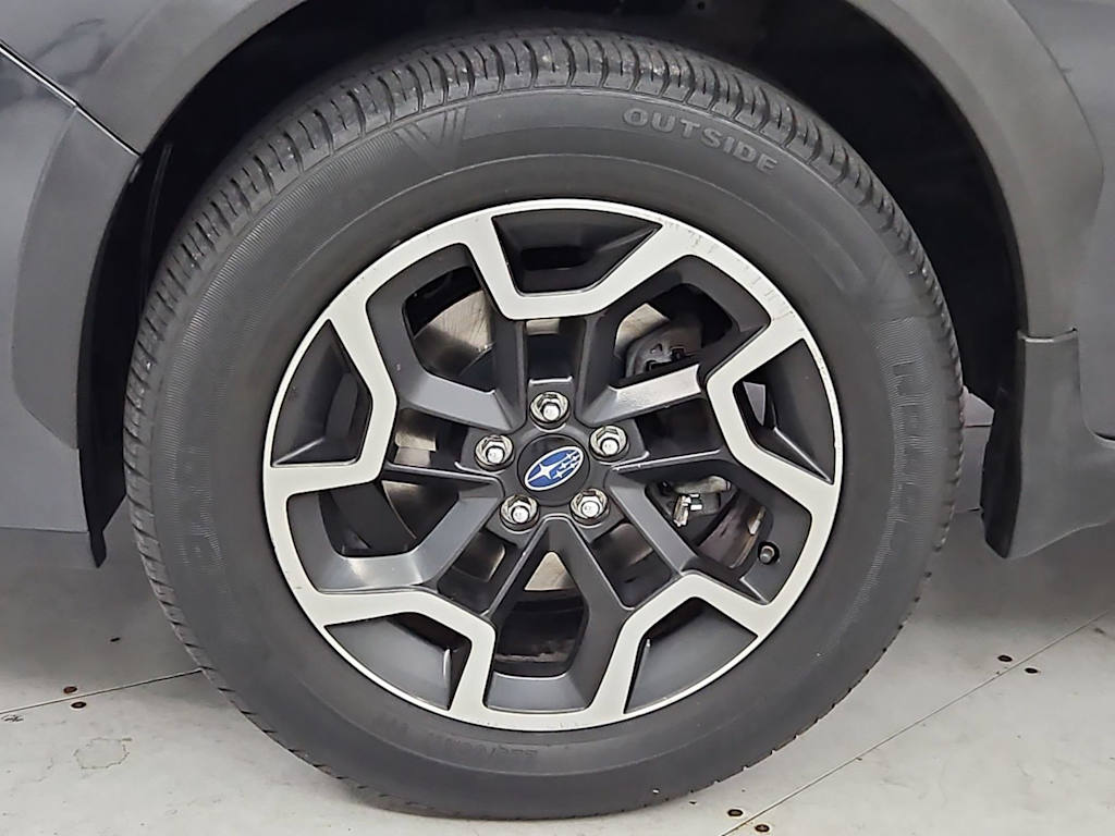 Thumbnail: 2016 Subaru Crosstrek - 8