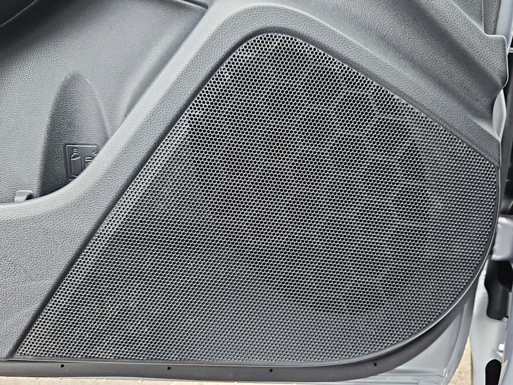 Thumbnail: 2022 Subaru Crosstrek - 33