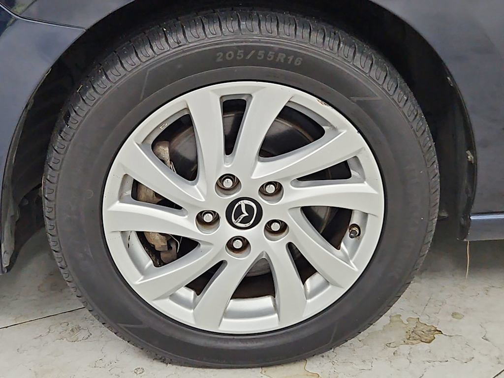 Thumbnail: 2014 Mazda Mazda5 - 8