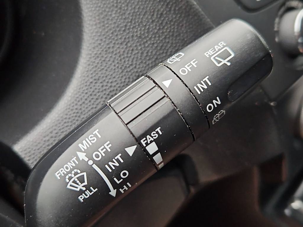 Thumbnail: 2014 Mazda Mazda5 - 18