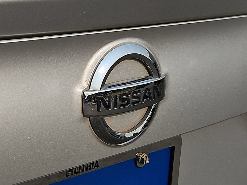 Thumbnail: 2017 Nissan Rogue Sport - 7