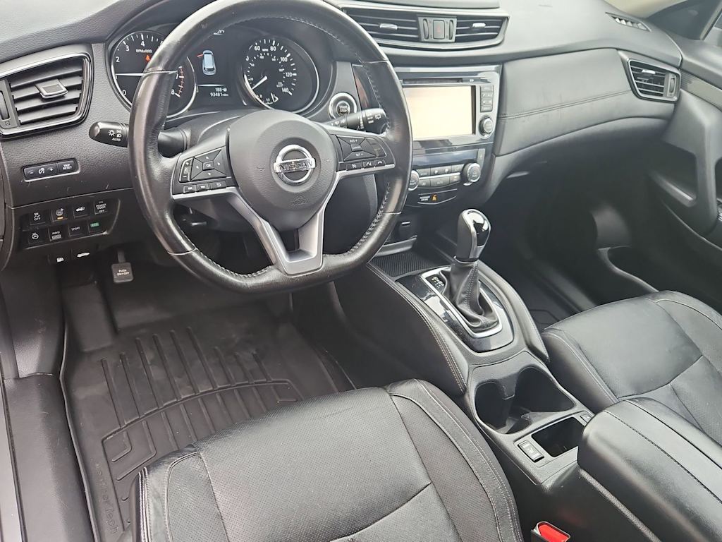Thumbnail: 2017 Nissan Rogue - 2
