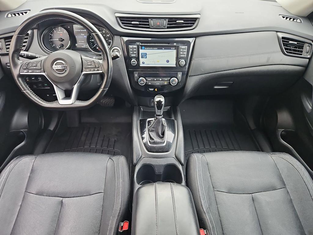 Thumbnail: 2017 Nissan Rogue - 10