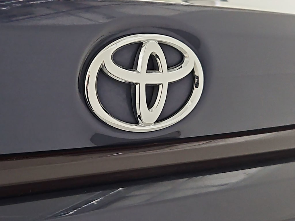 Thumbnail: 2020 Toyota Corolla - 7