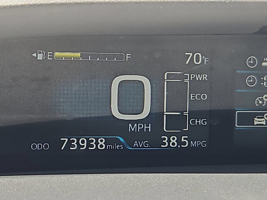 Thumbnail: 2016 Toyota Prius - 16
