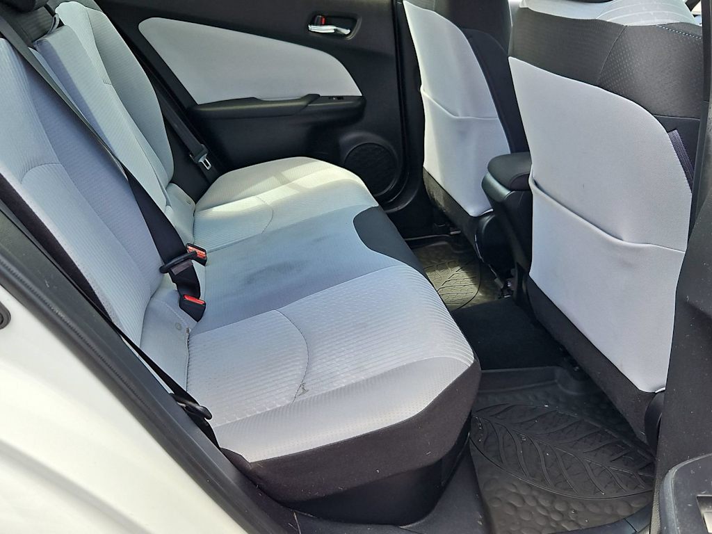 Thumbnail: 2016 Toyota Prius - 28