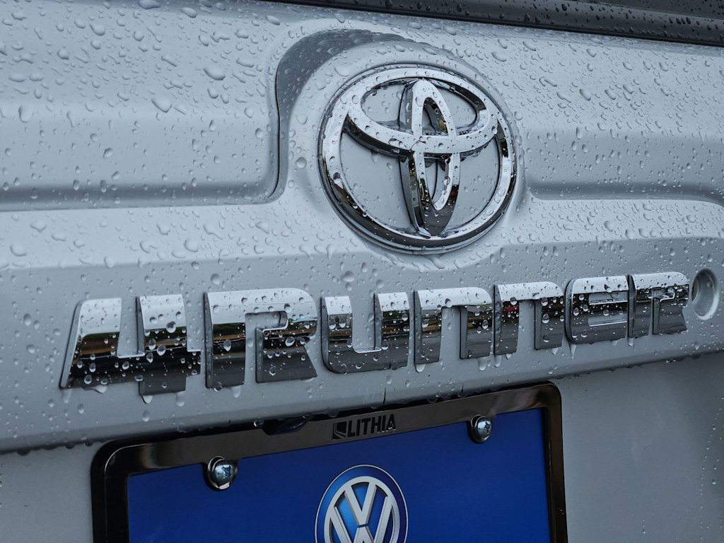 Thumbnail: 2019 Toyota 4Runner - 7
