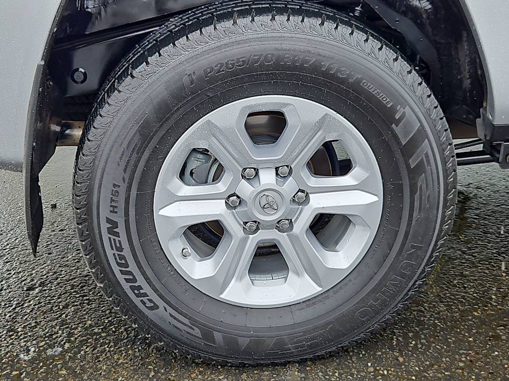 Thumbnail: 2019 Toyota 4Runner - 26