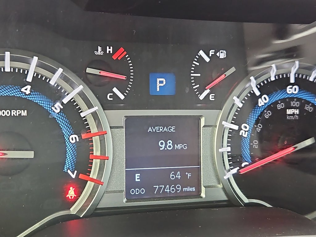 Thumbnail: 2018 Toyota 4Runner - 17