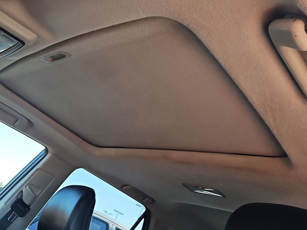 Thumbnail: 2015 Toyota 4Runner - 29