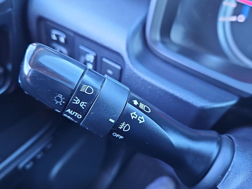 Thumbnail: 2015 Toyota 4Runner - 15