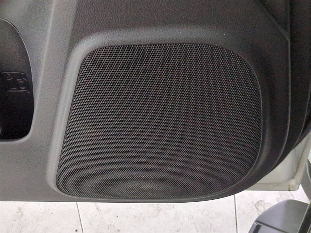 Thumbnail: 2023 Toyota 4Runner - 33