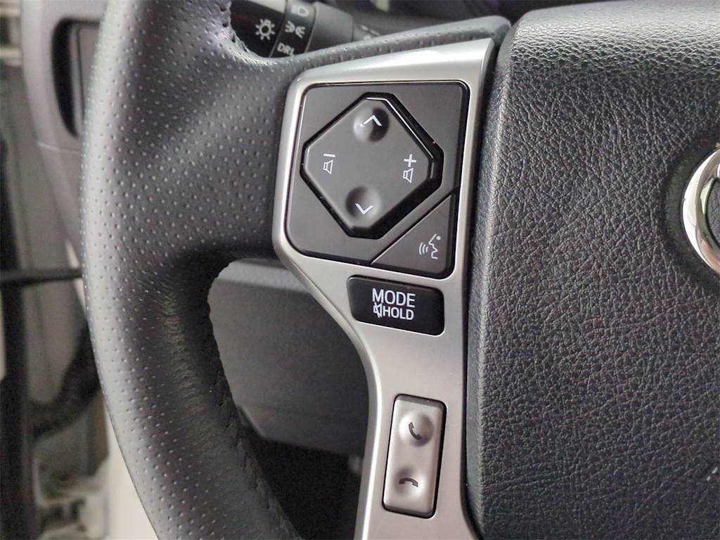 Thumbnail: 2023 Toyota 4Runner - 28