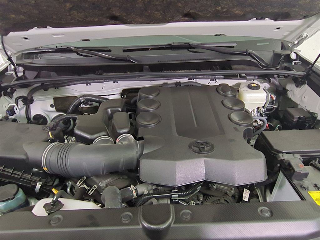 Thumbnail: 2023 Toyota 4Runner - 9