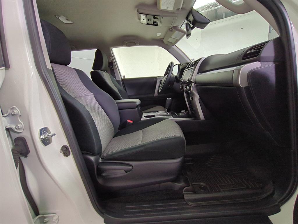 Thumbnail: 2023 Toyota 4Runner - 12