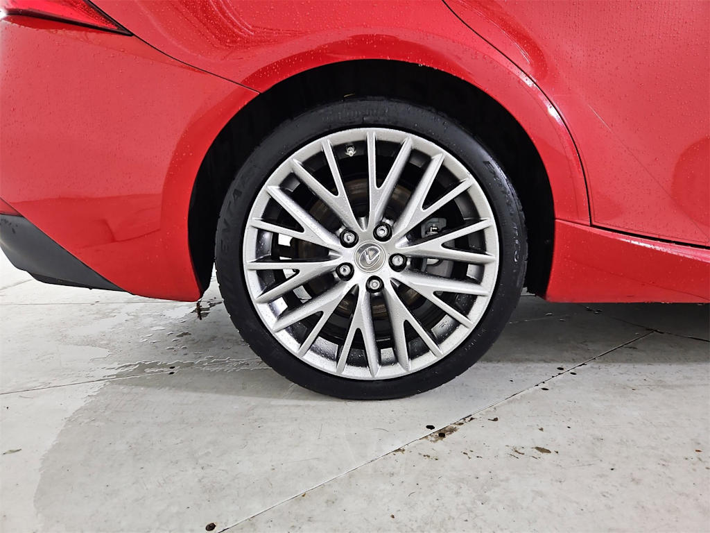 Thumbnail: 2018 Lexus IS - 8