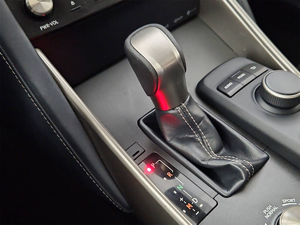 Thumbnail: 2018 Lexus IS - 38