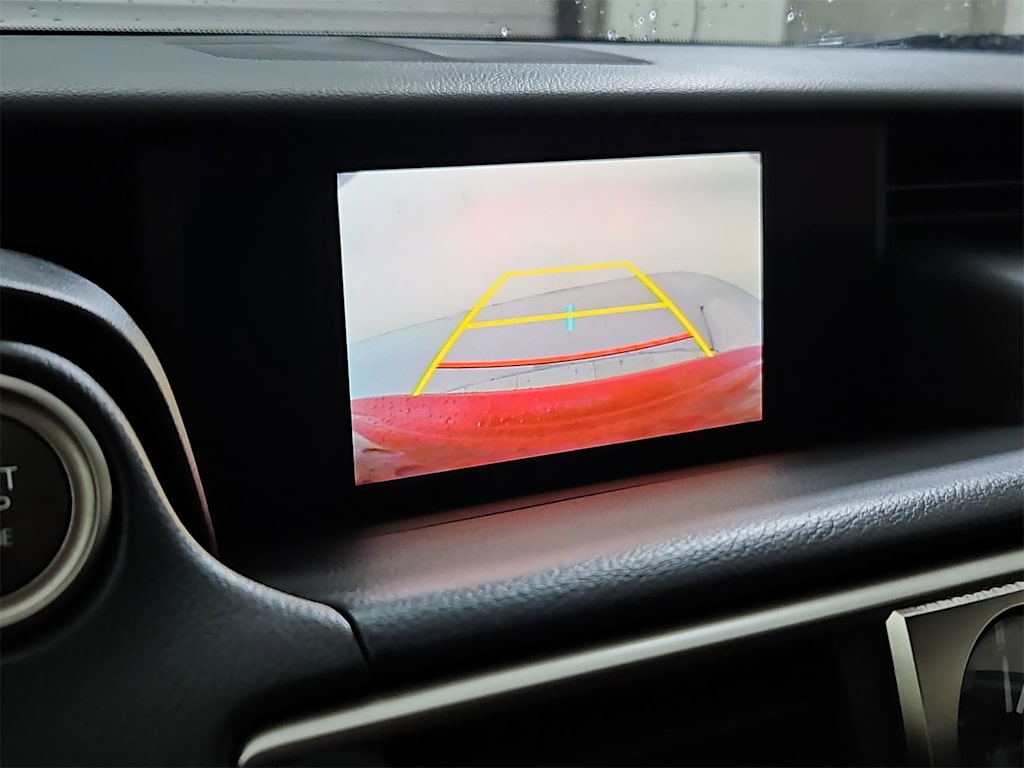 Thumbnail: 2018 Lexus IS - 36