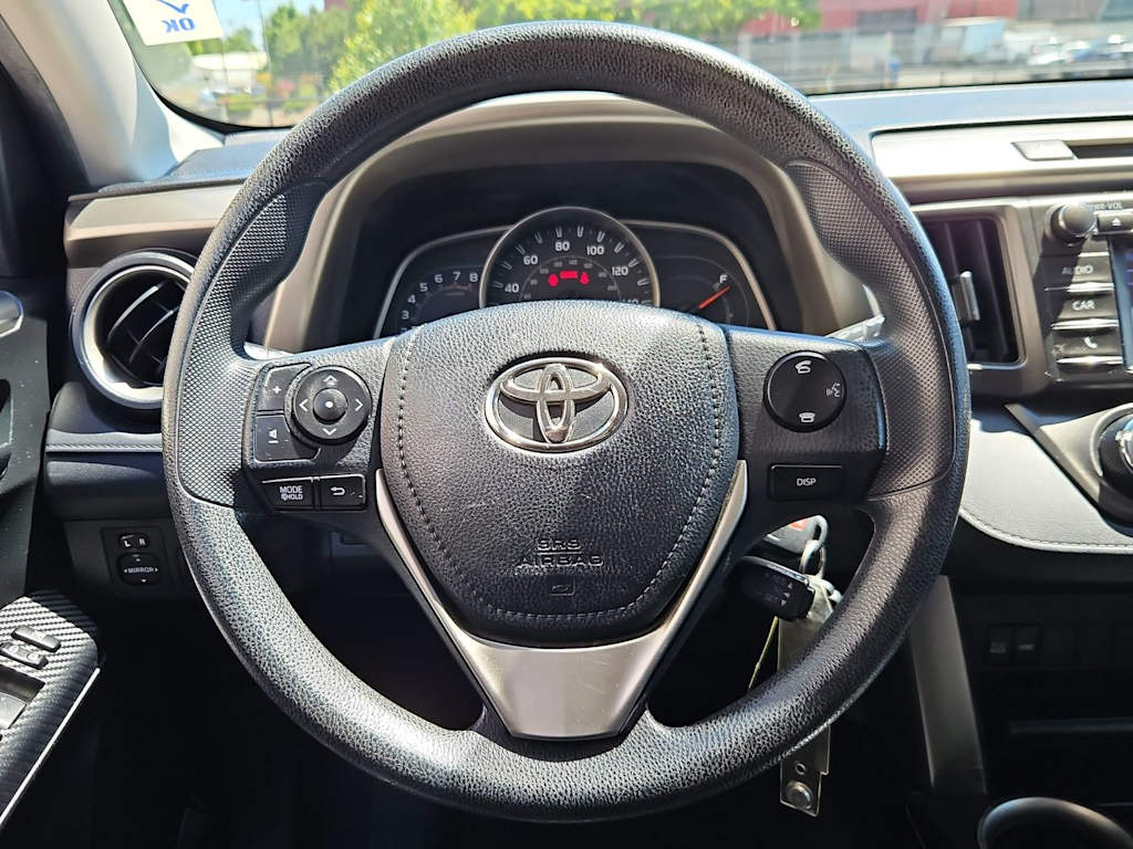 Thumbnail: 2015 Toyota RAV4 - 14