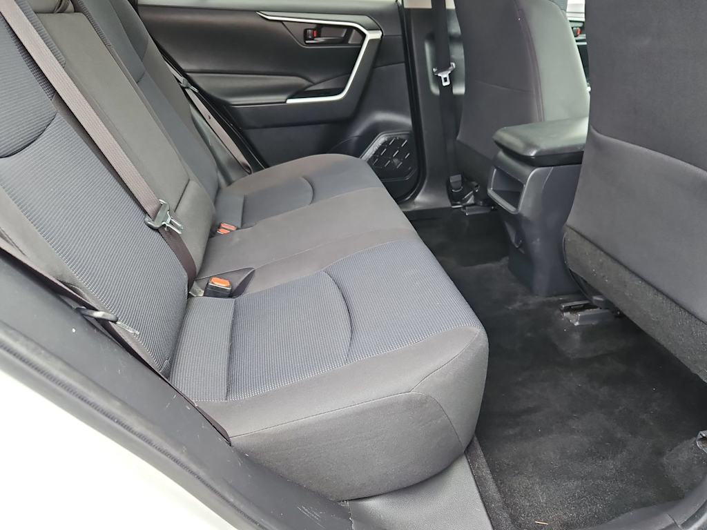 Thumbnail: 2019 Toyota RAV4 - 27