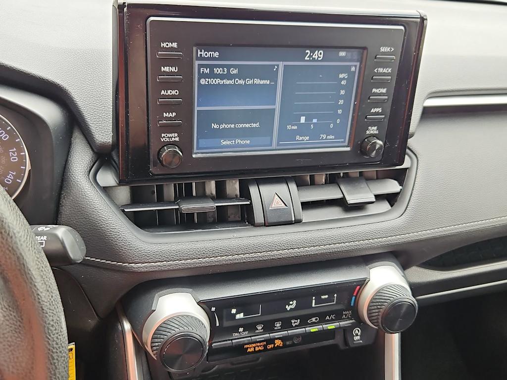 Thumbnail: 2019 Toyota RAV4 - 15