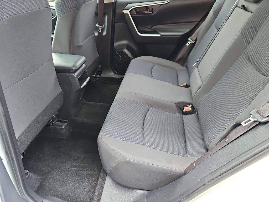 Thumbnail: 2019 Toyota RAV4 - 13