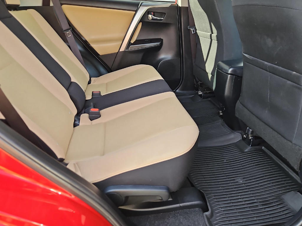 Thumbnail: 2017 Toyota RAV4 - 29