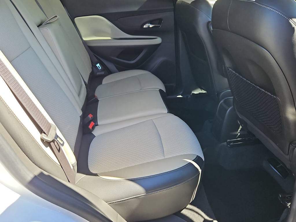 Thumbnail: 2017 Buick Encore - 27
