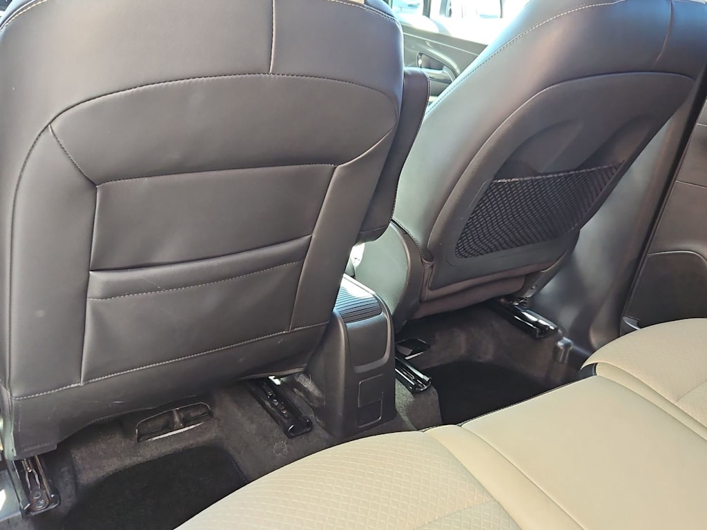 Thumbnail: 2017 Buick Encore - 26