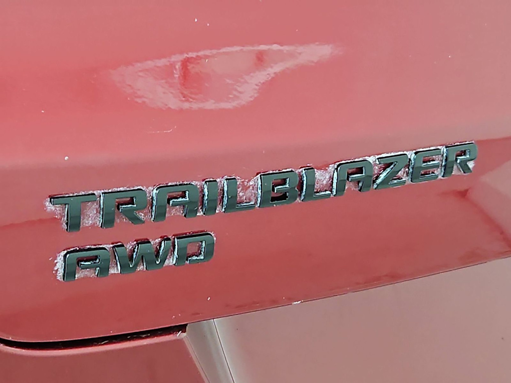 Thumbnail: 2021 Chevrolet TrailBlazer - 7