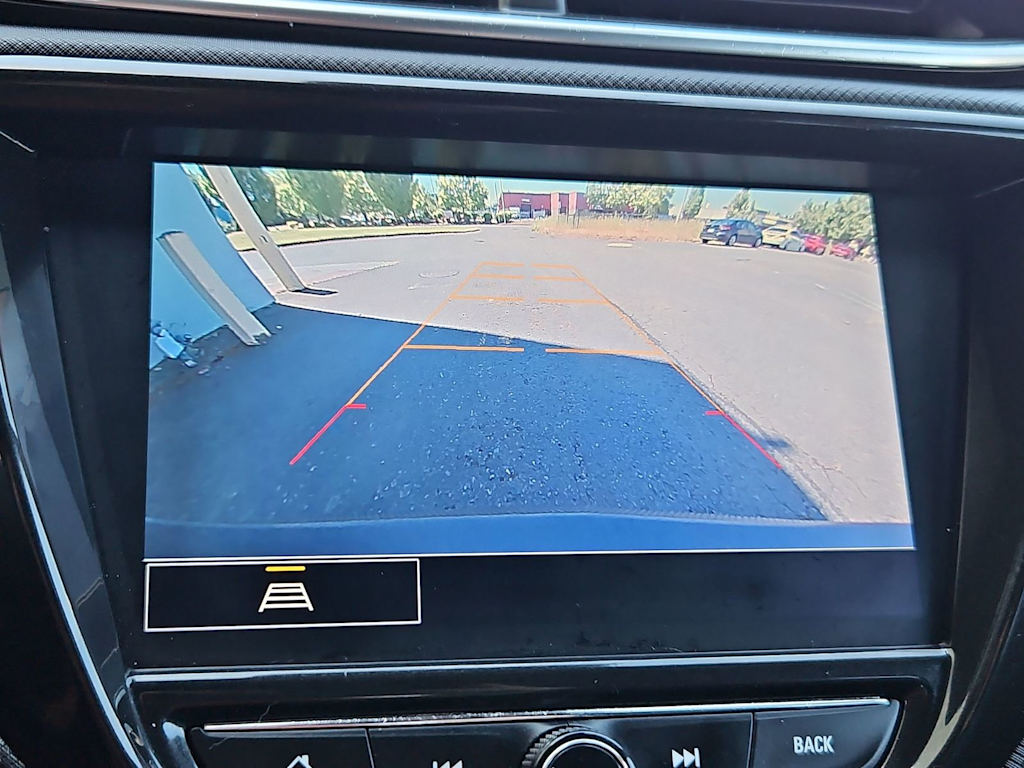 Thumbnail: 2021 Chevrolet TrailBlazer - 32